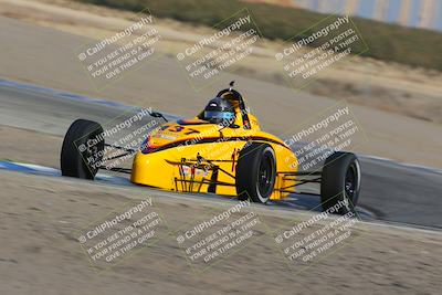 media/Oct-30-2022-CalClub SCCA (Sun) [[310aff4a96]]/Race Group 1/Race (Grapevine)/